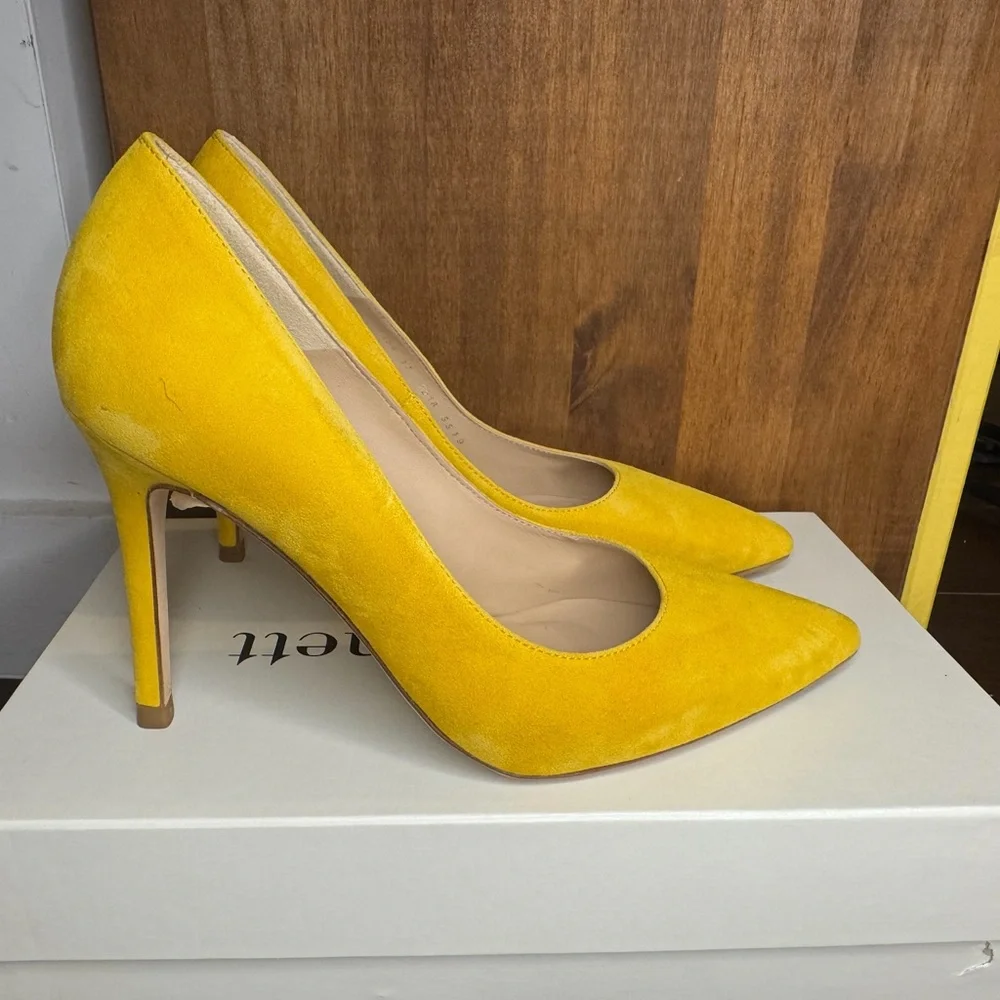 LK Bennett Suede Heels - Picture 4 of 7